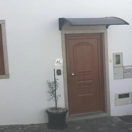 Casa Do Castelo I * Bragança